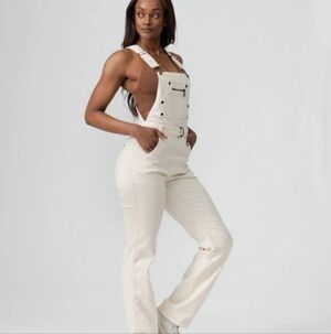 Buffbunny Cream/Ivory Overalls